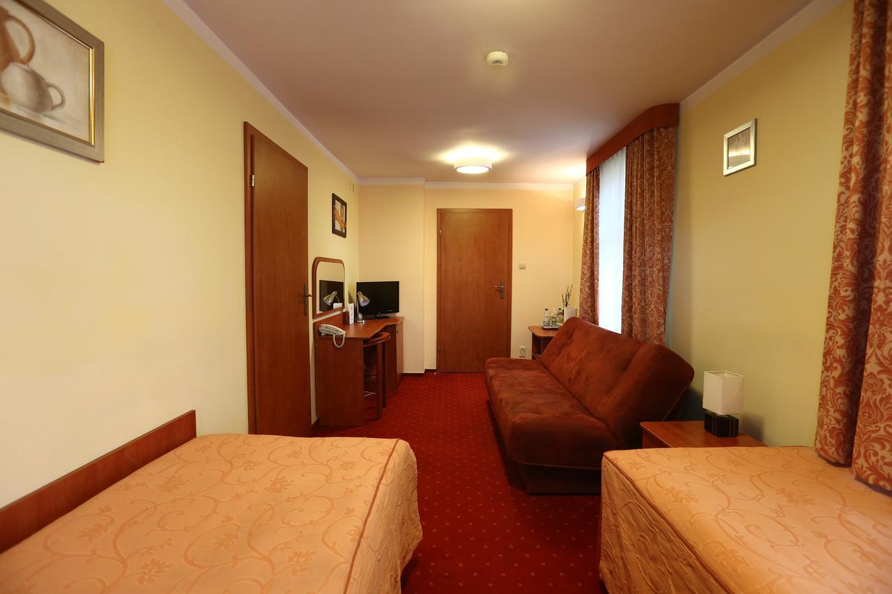 Hotel Korona Ciechanów Cameră foto
